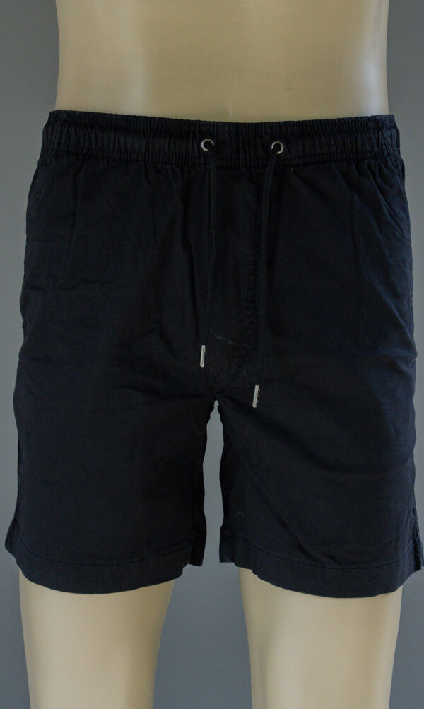 Short - Imagen 3