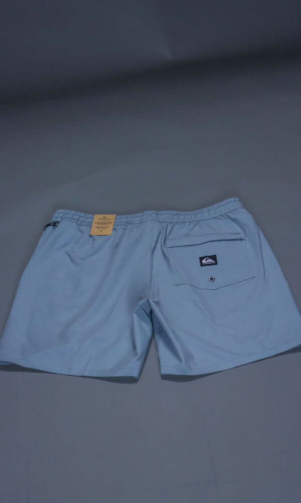 Short - Imagen 4