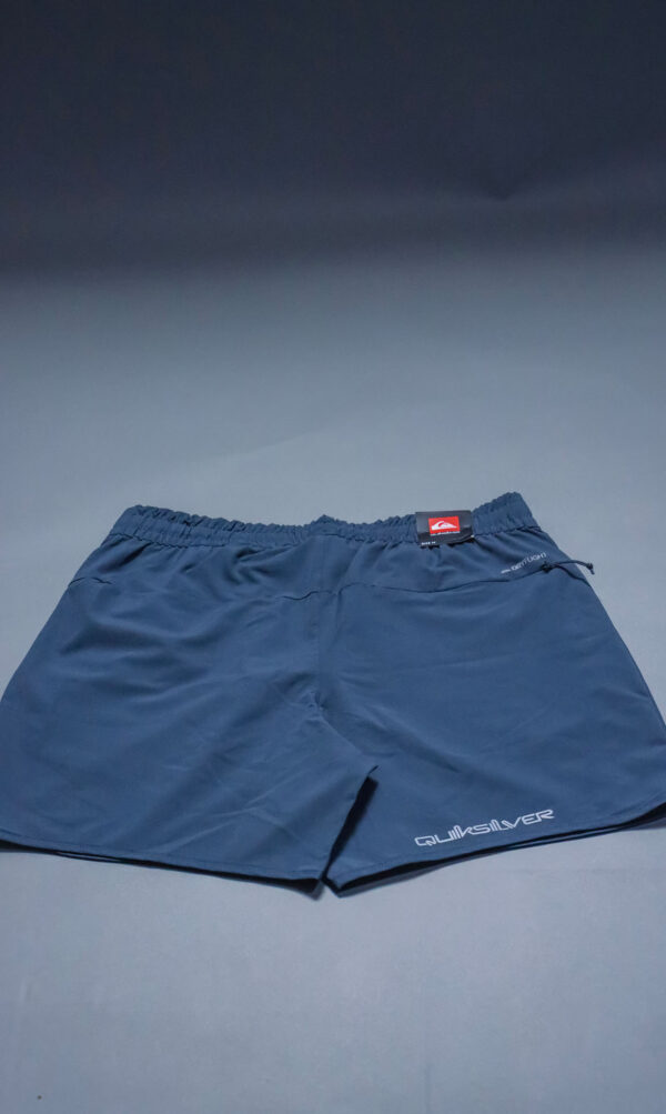 Short - Imagen 6