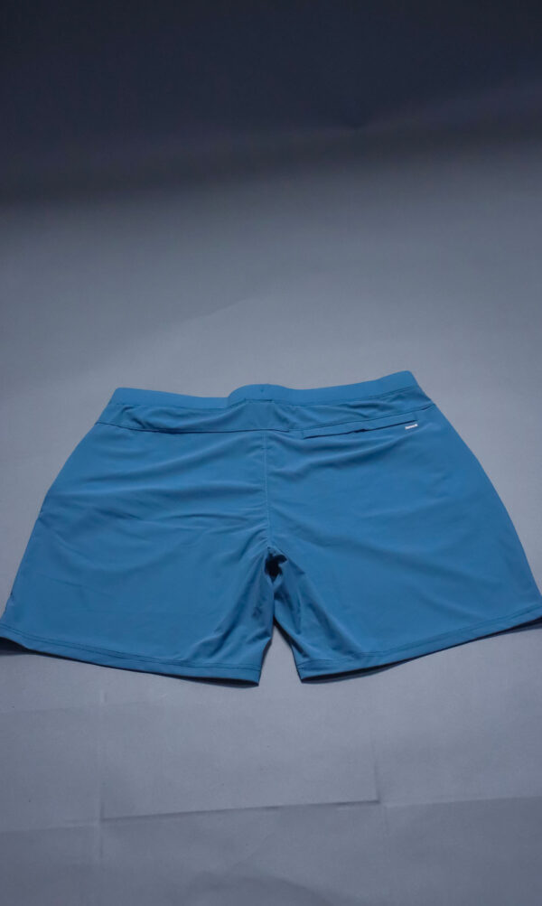 Short - Imagen 4