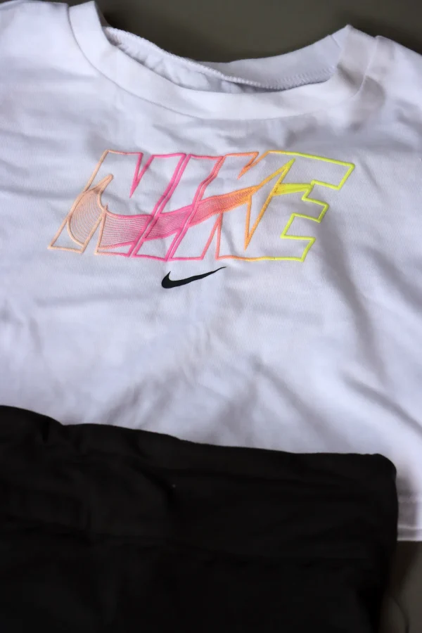 Remera y Short - Imagen 2