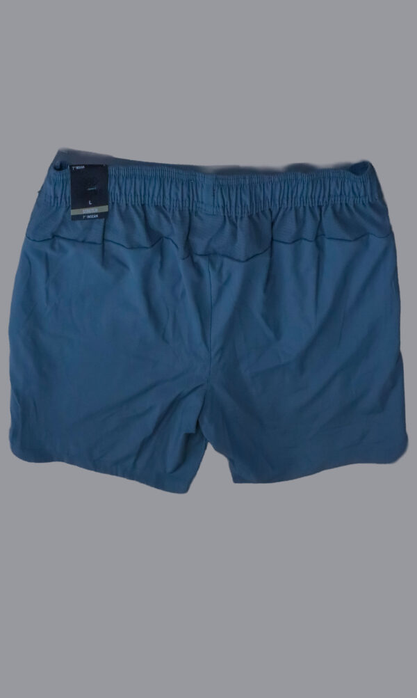 Short - Imagen 5