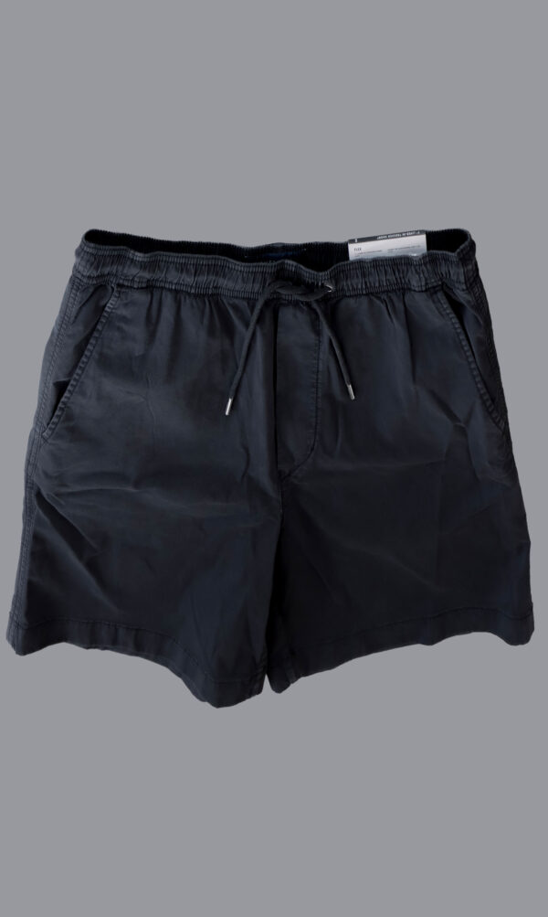 Short - Imagen 4
